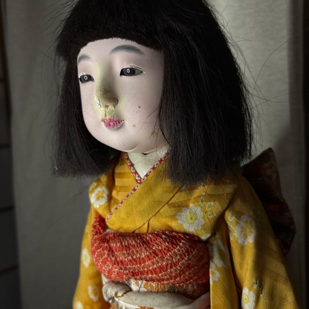 市松人形 黄色の着物