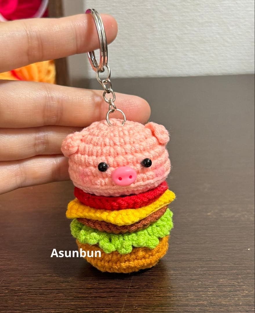 [10点セット] ブタハンバーガー、クマハンバーガーとミニ熊のキーホルダー