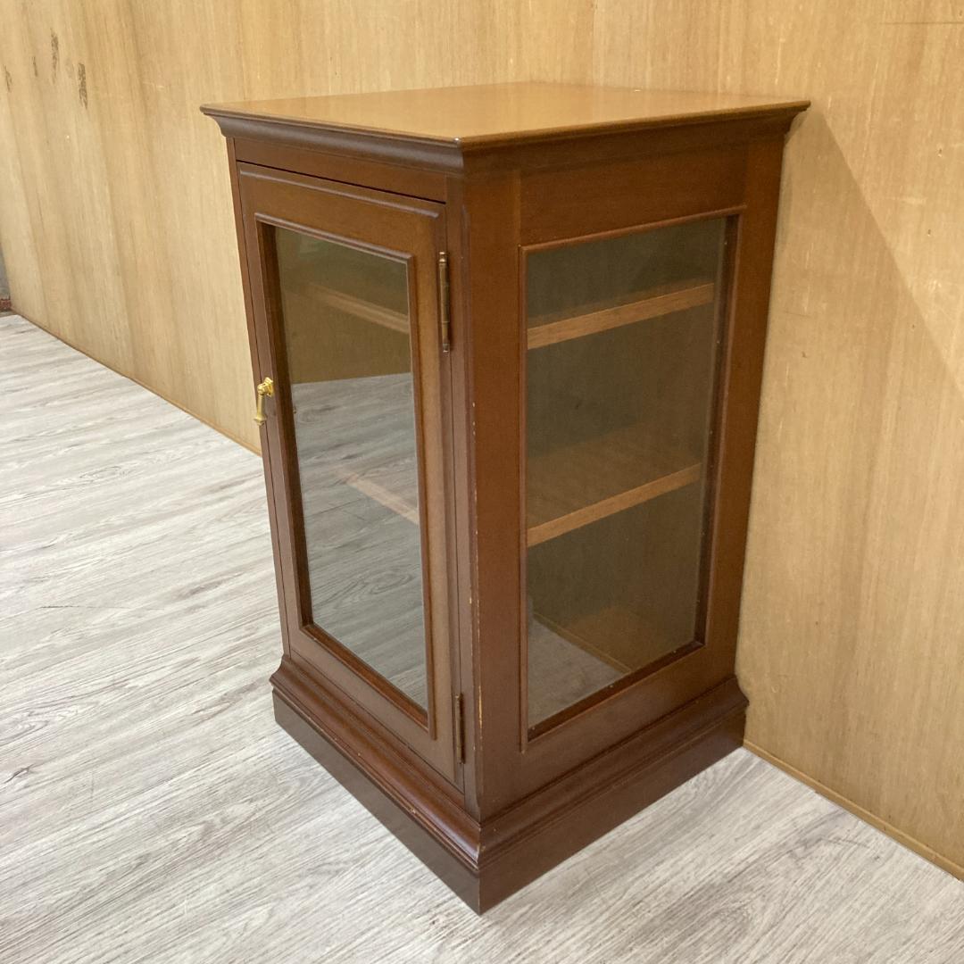 【マルニ】地中海シリーズ　ガラスキャビネット　コーナーキャビネット