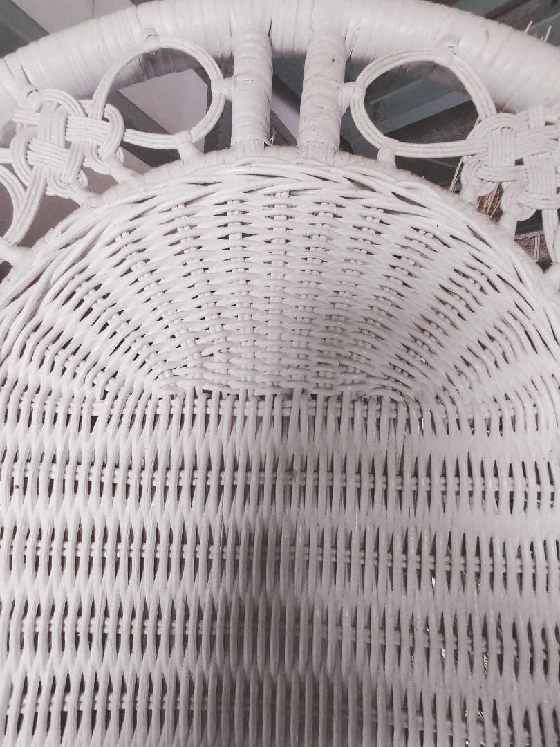 ホワイトラタン風トリプルパネルパーテーション