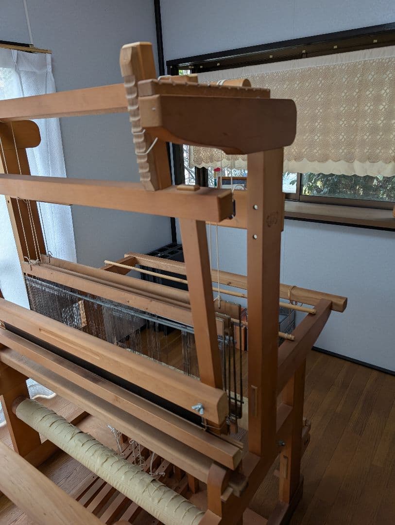 【jmwag＆d】 藤倉紡織機TT90（旧型）4枚綜絖6本踏み木/筬・綜絖