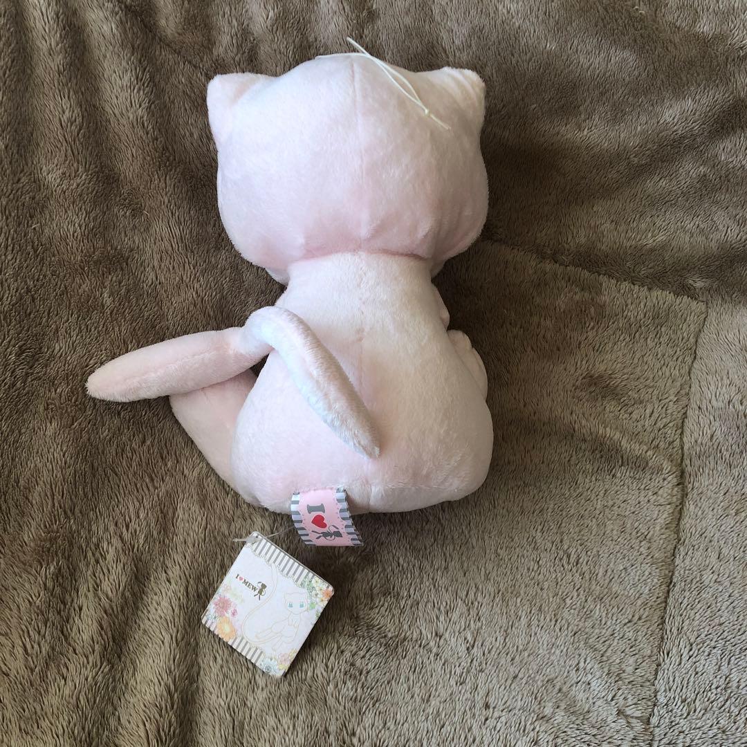 ポケモン　ミュウ　バンプレスト　ぬいぐるみ