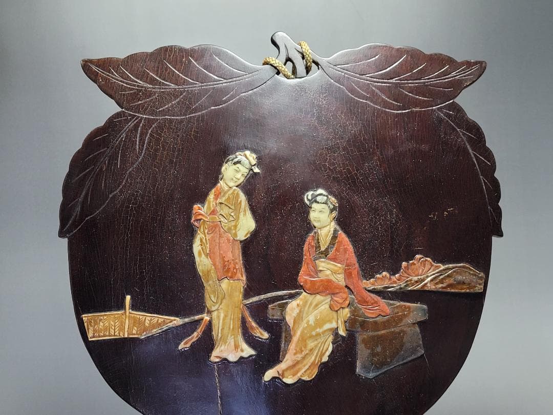 唐木製 寿山石 象嵌 女人図 木板 高さ約30.3cm