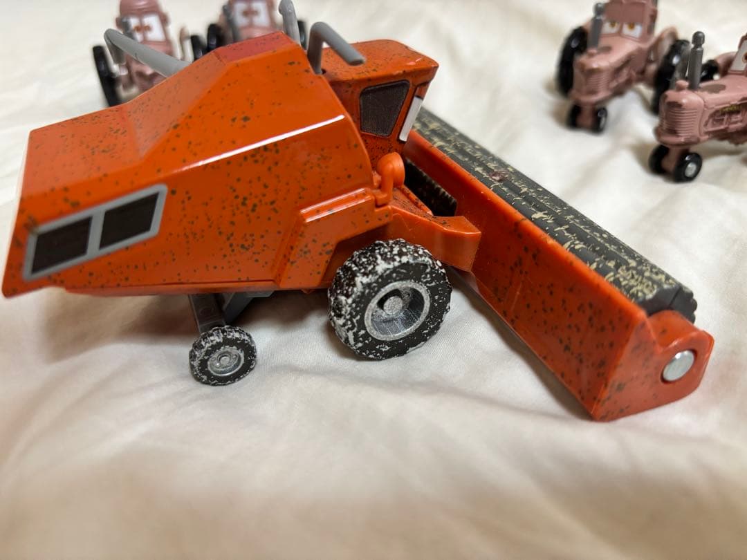 マテル フランク トラクター cars カーズ トミカ C-19