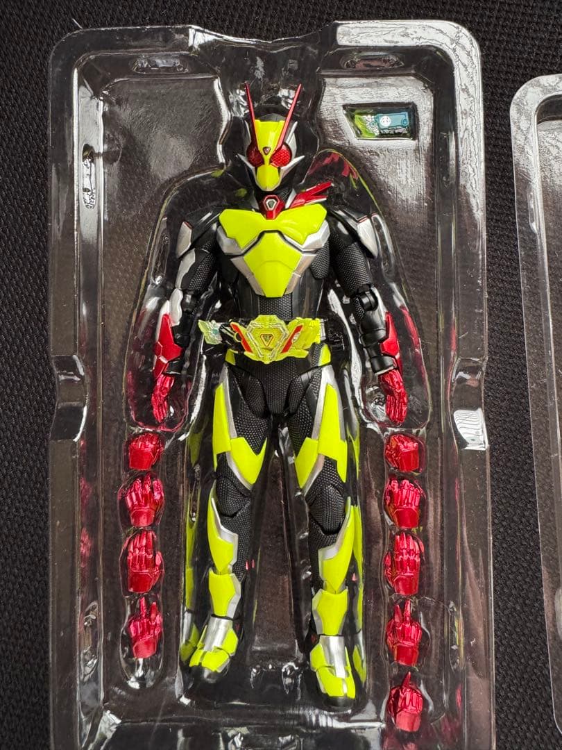 SHFiguarts 仮面ライダーゼロツー