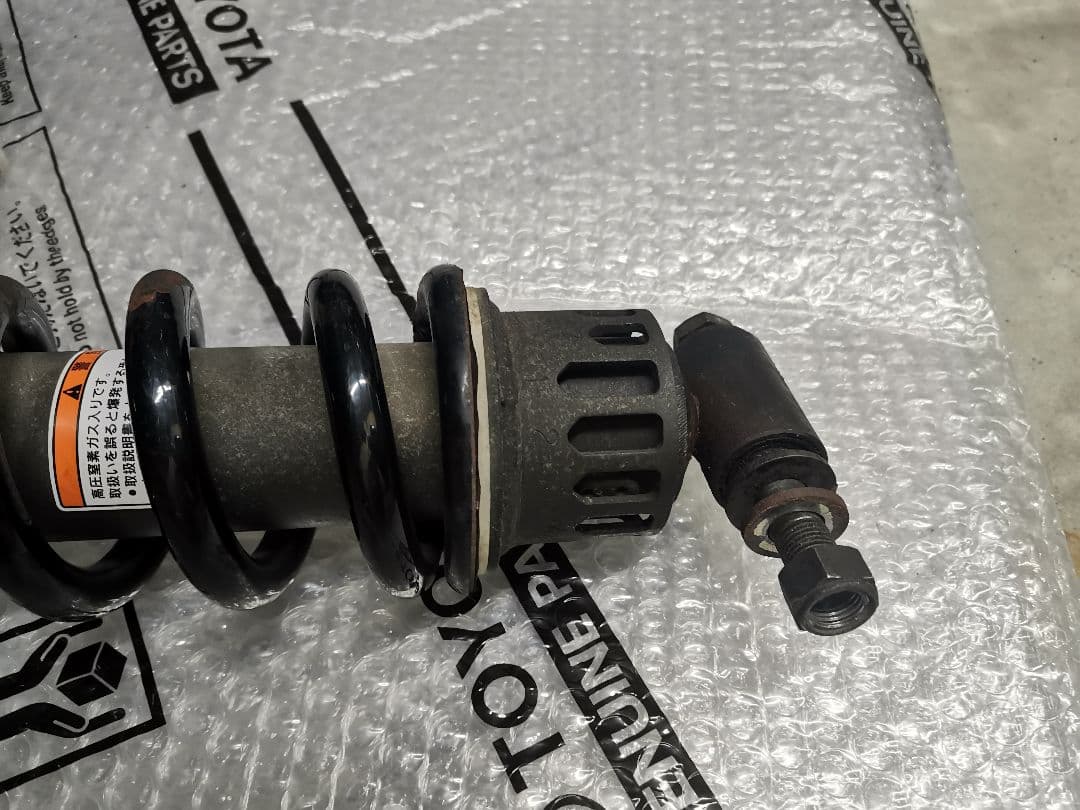 ドラッグスター400 純正 リアサス