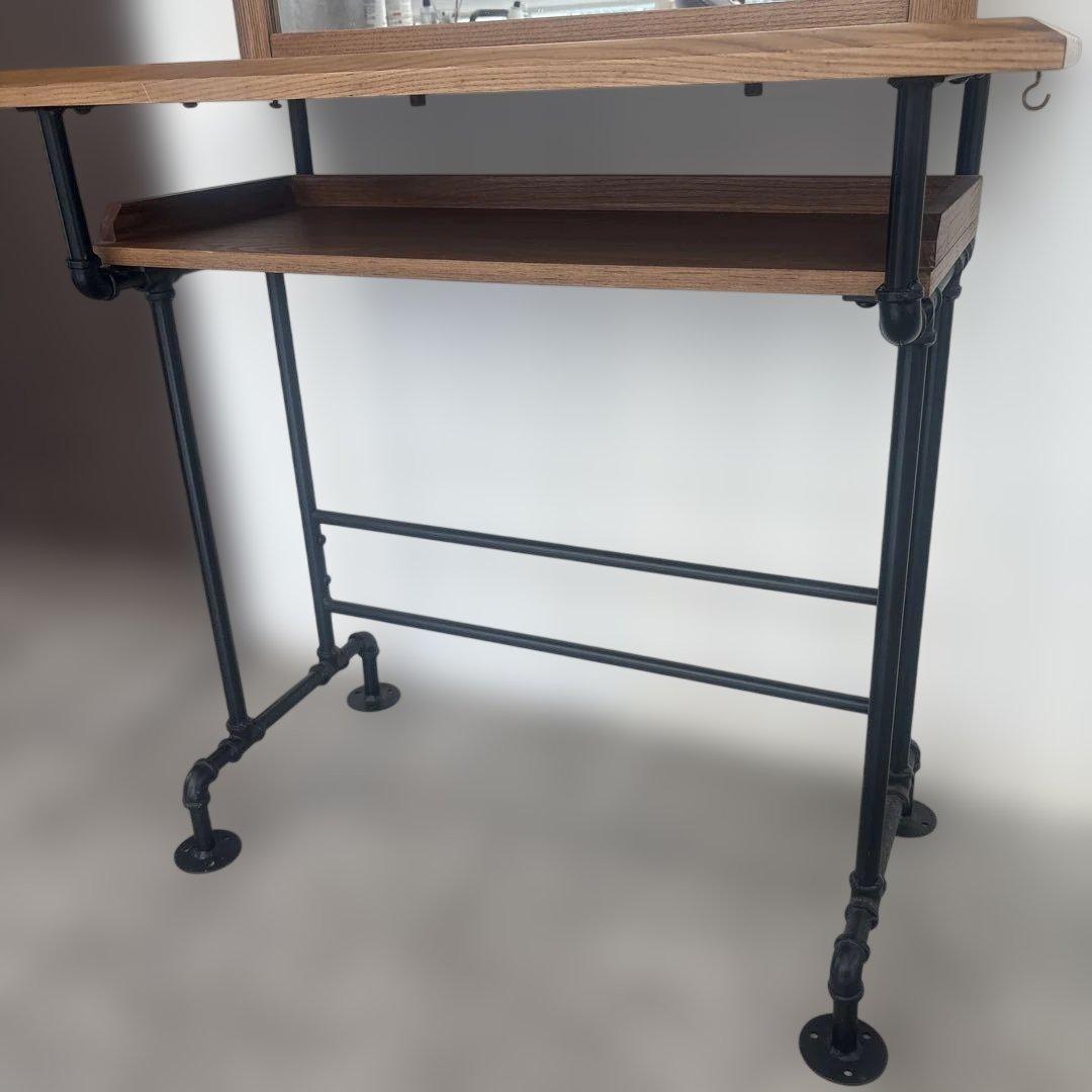 美容室　ドレッサー　片面　ビューティーガレージ