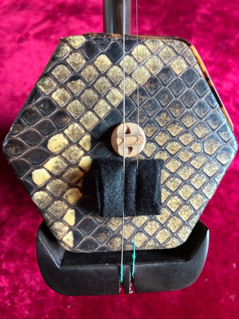 格安二胡★上級黒檀★古月琴坊・黄建洪製作★十年保証★二胡必需品セット