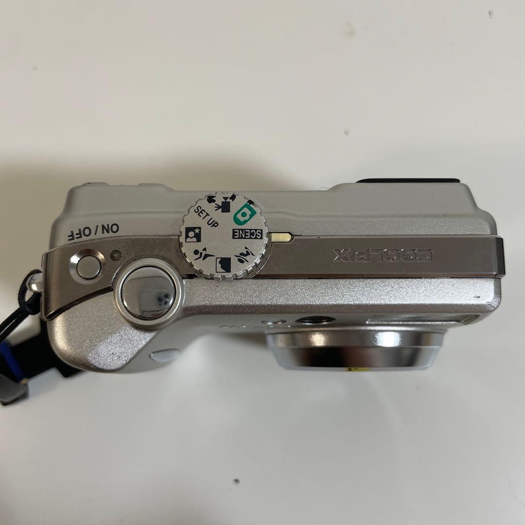 Nikon COOLPIX 7900 コンパクトデジタルカメラ