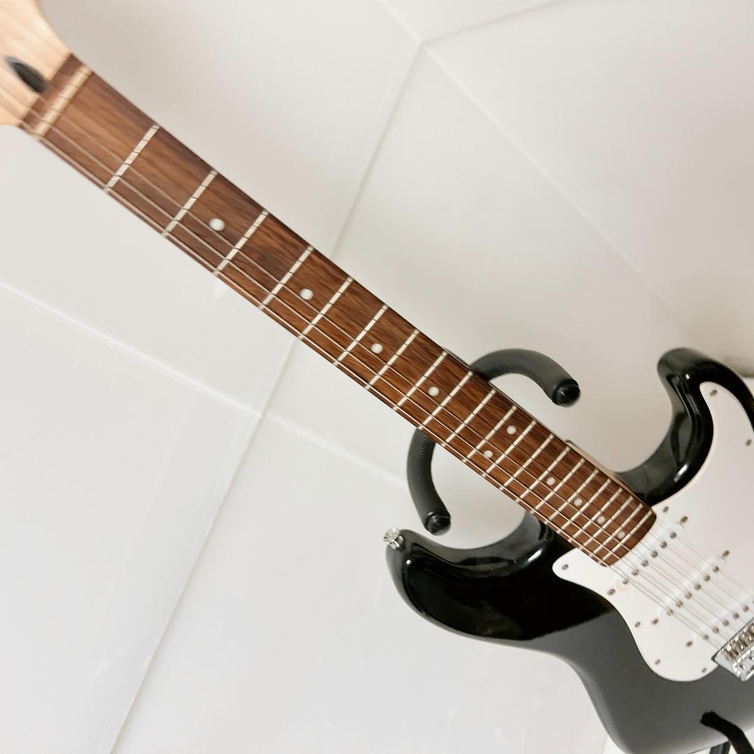 美品 Squier スクワイヤー Stratocaster Bullet 黒