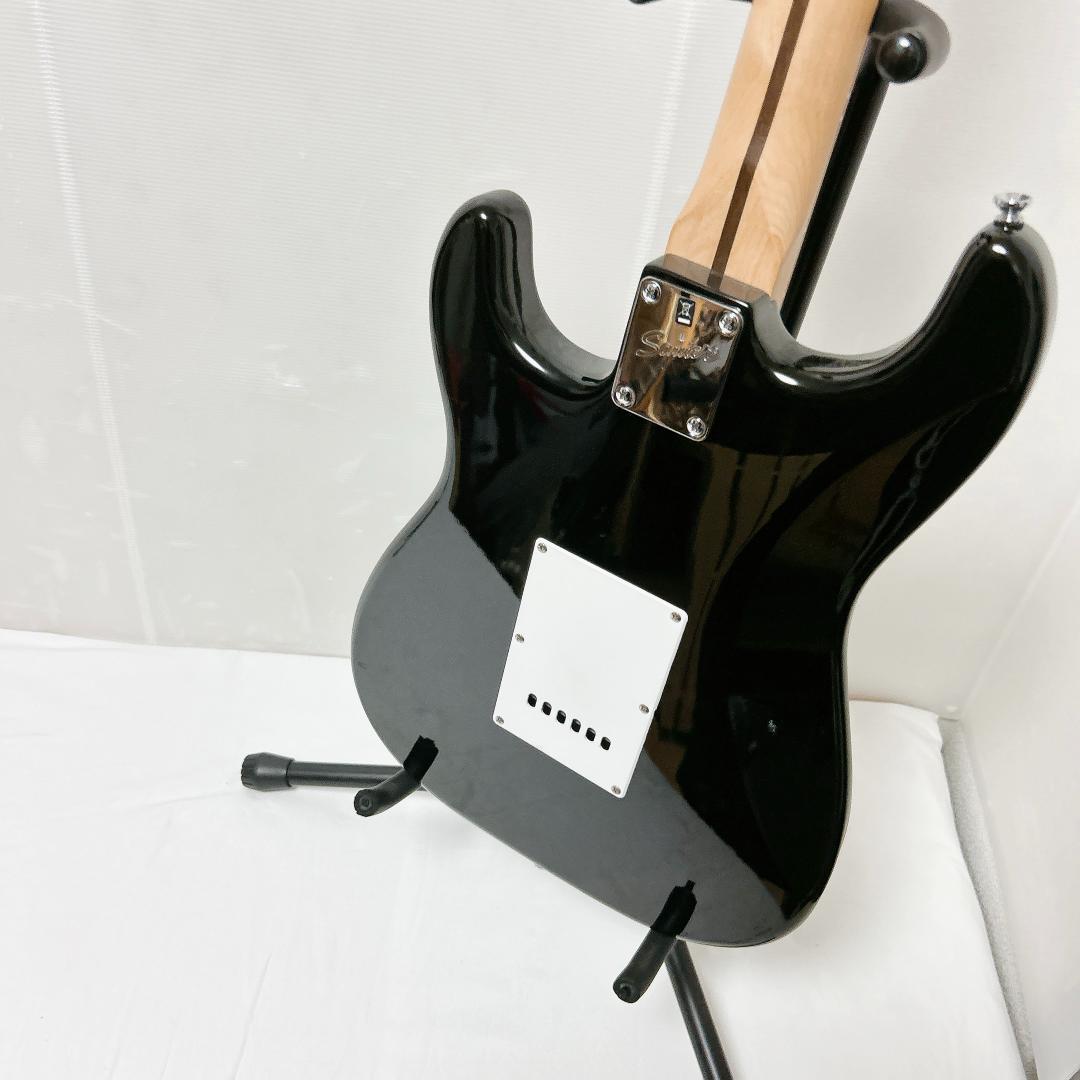 美品 Squier スクワイヤー Stratocaster Bullet 黒