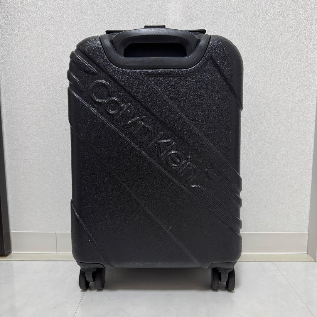   キャリーケース　スーツケース　CK ロゴ 機内サイズ
