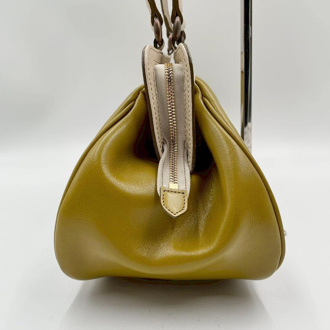極美品　ロベルタディカメリーノ　ロベルタクラシック　レザーハンドバッグ　イエロー