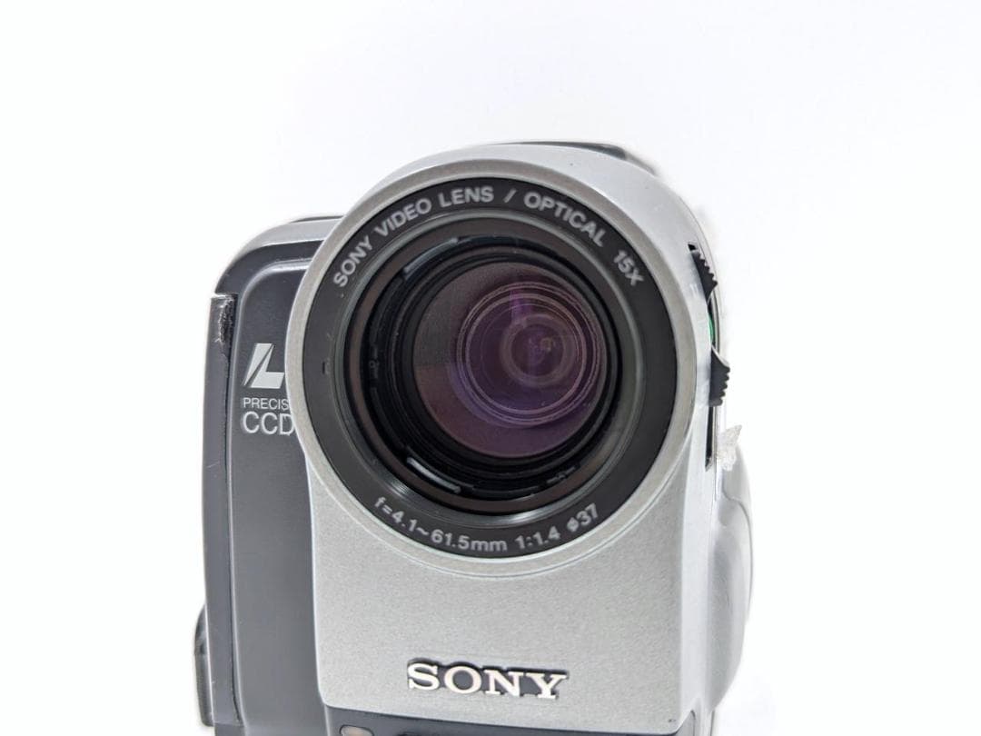 8mmテープのダビングに！ SONY ビデオカメラ CCD-TRV92 02