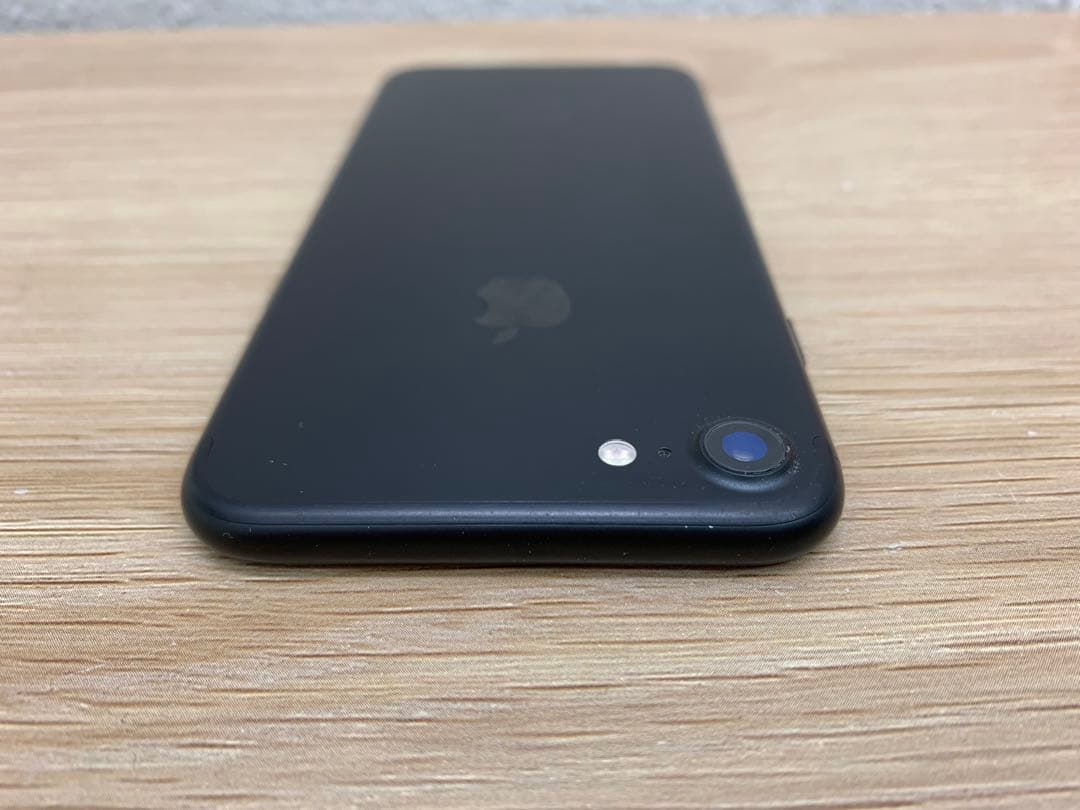 iPhone7 ブラック 128GB SIMフリー 本体