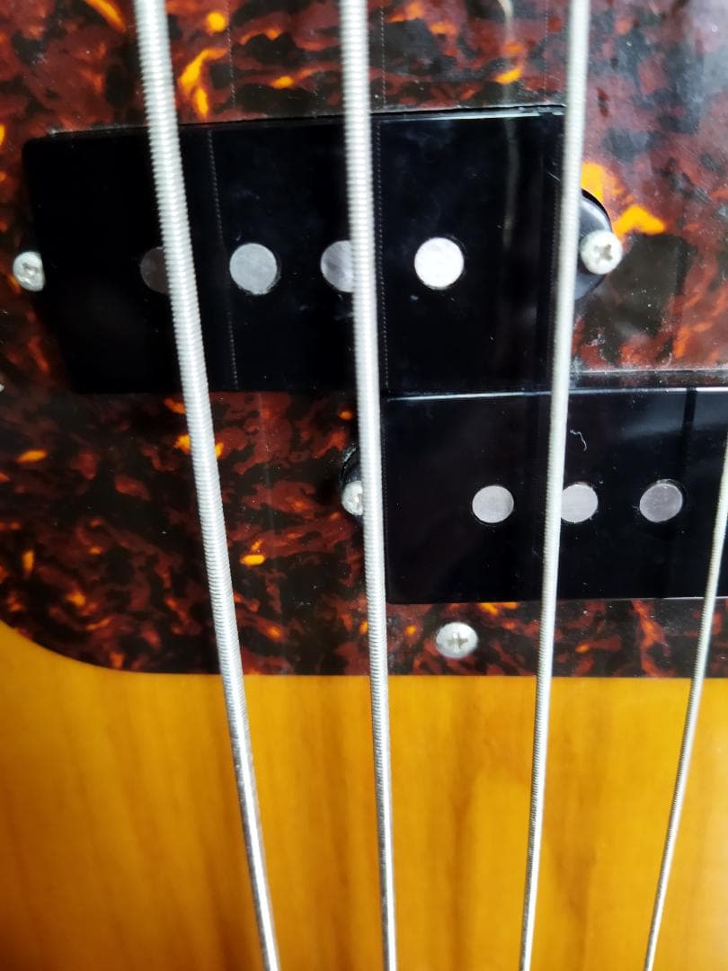 フェンダージャパン　Fender Japan PB62-US 3TS