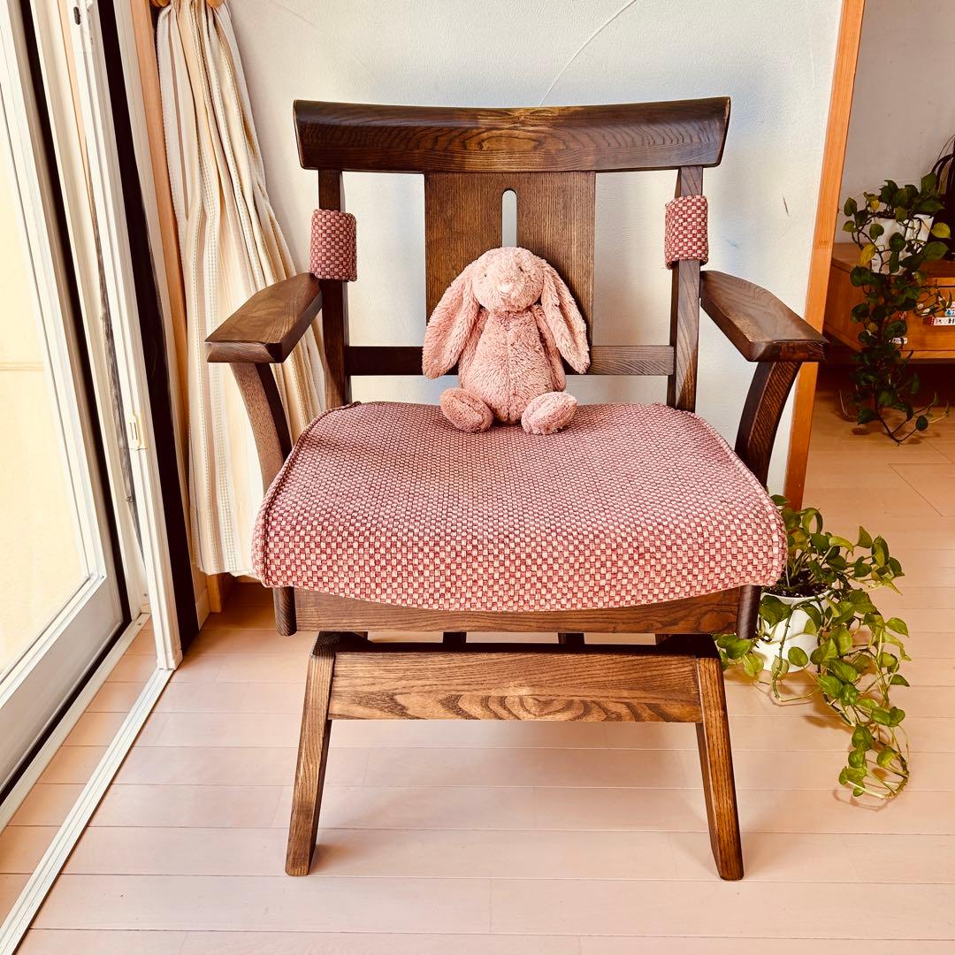 【極美品】ニトリ ヤマトチェア 布張り 天然木 回転式 ダイニング