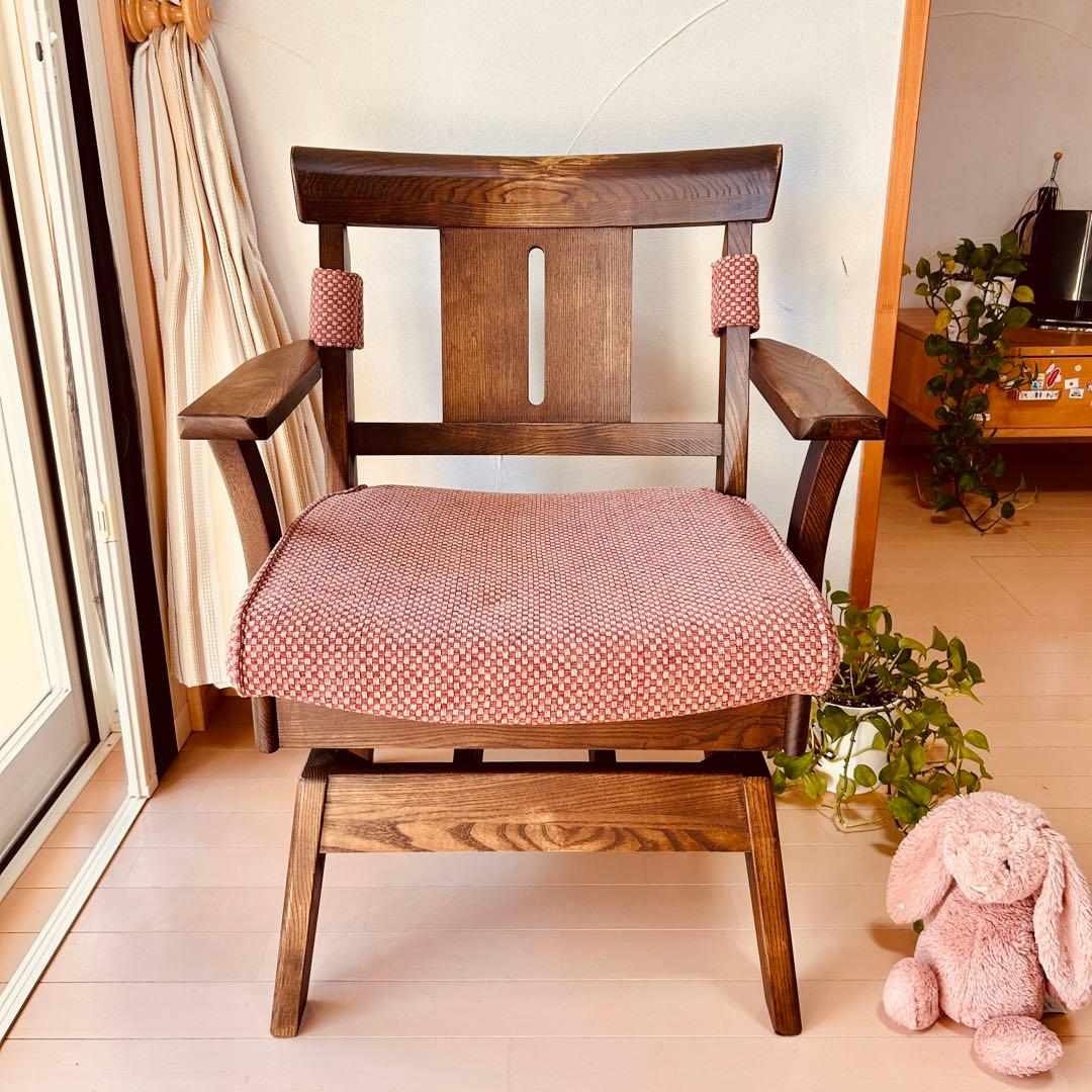 【極美品】ニトリ ヤマトチェア 布張り 天然木 回転式 ダイニング