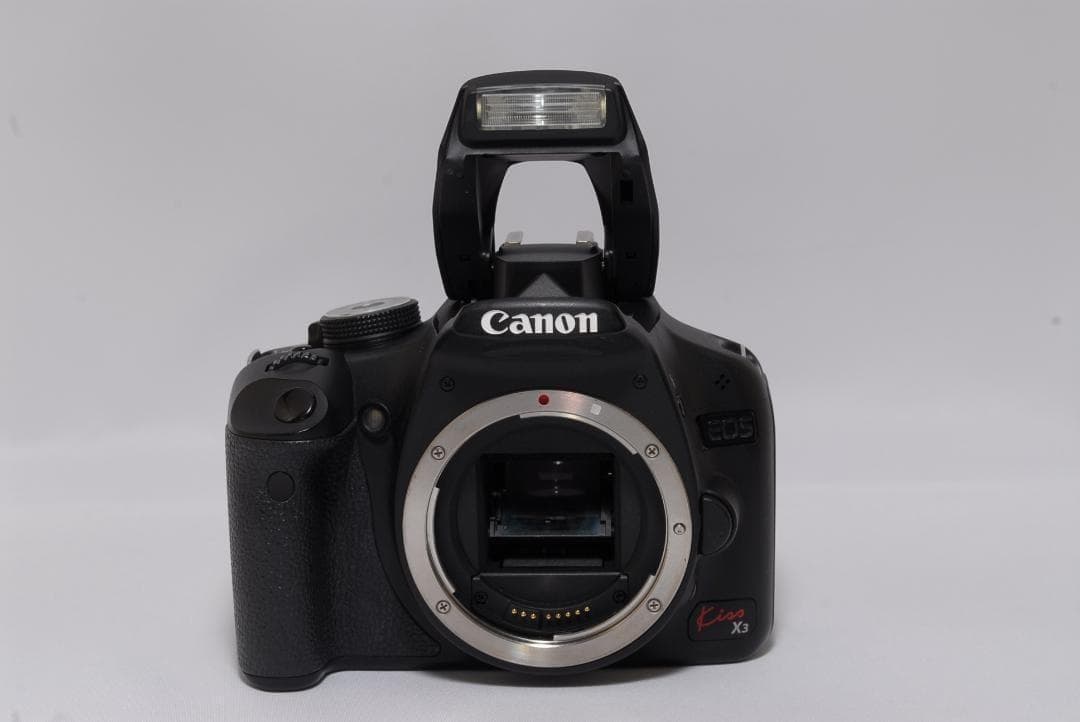 ✨すぐ始めれる　✨美品　Cannon　Kiss X3 標準レンズセット