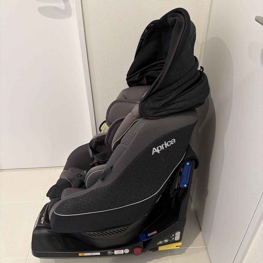 【美品】アップリカ クルリラプレミアム ISOFIX 回転式 チャイルドシート