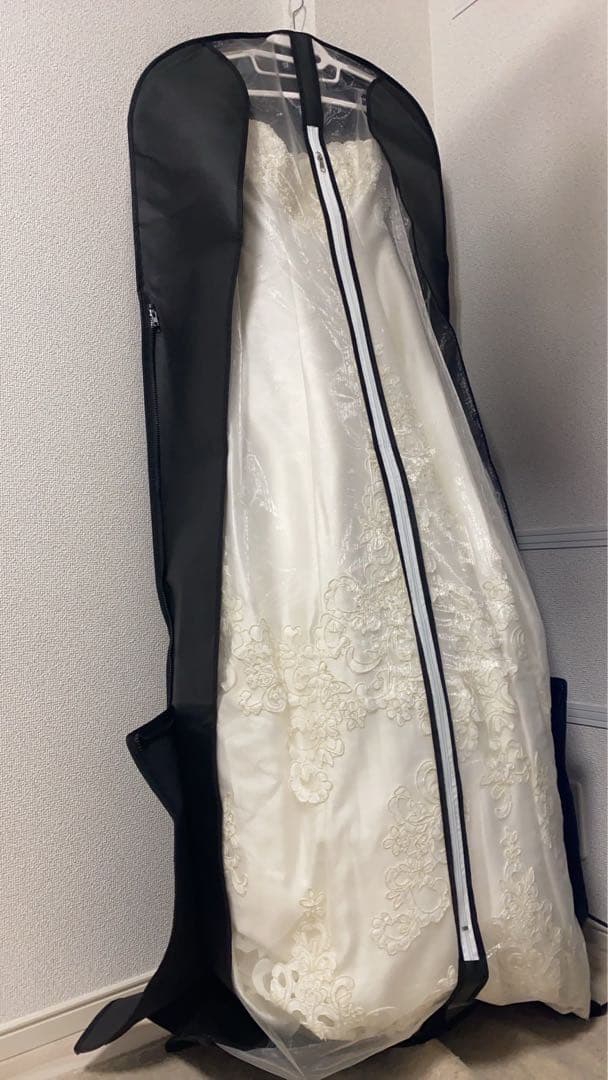 天　ホワイトウェディングドレス オフショルダー　MIL5058