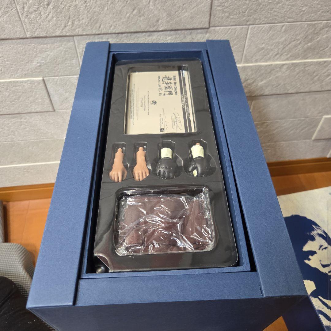 【激レア】 エンターベイ 燃えよドラゴン ブルースリー Aタイプ 青箱