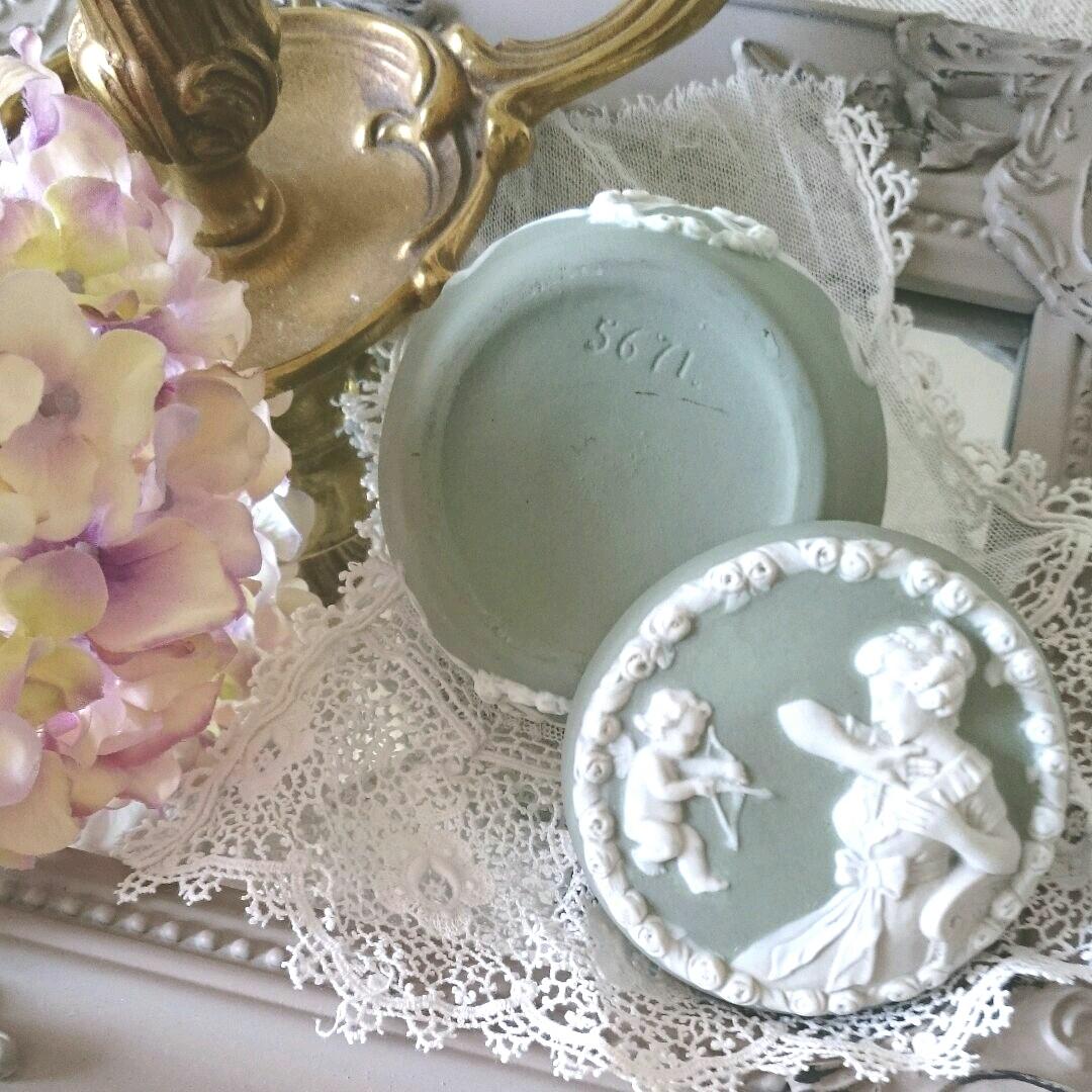 アンティーク小物入れ☆