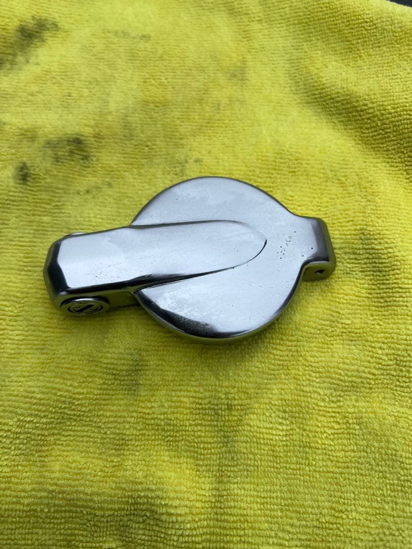 GT380 タンクキャップ