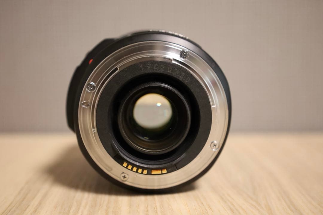 Canon キヤノン EF 28-135mm 1:3.5-5.6 IS USM