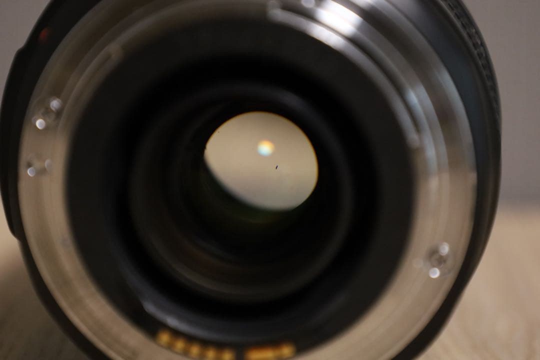 Canon キヤノン EF 28-135mm 1:3.5-5.6 IS USM