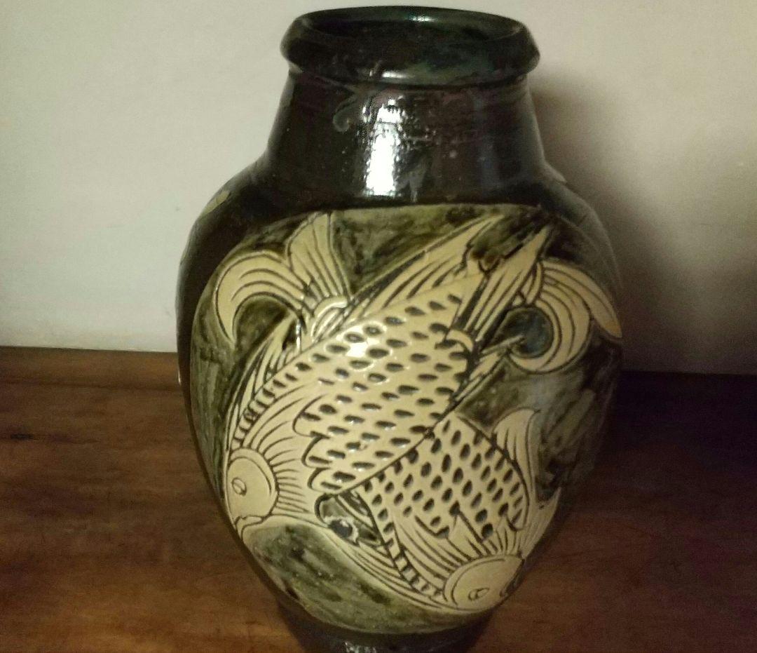 人間国宝 金城次郎 魚紋花瓶 高さ29cm 共箱