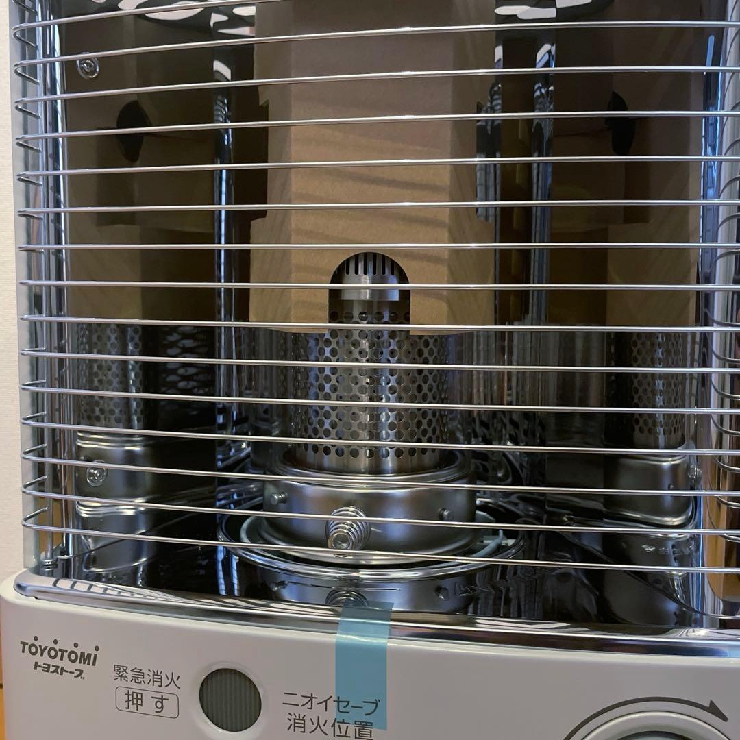 石油ストーブ　トヨトミ RS-G24F(W)