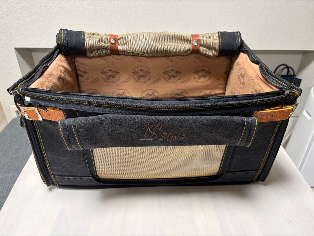 ⭐️ナオミ⭐️ルシアンエサヨ　ドライブボックス　プレミアムブラック　M