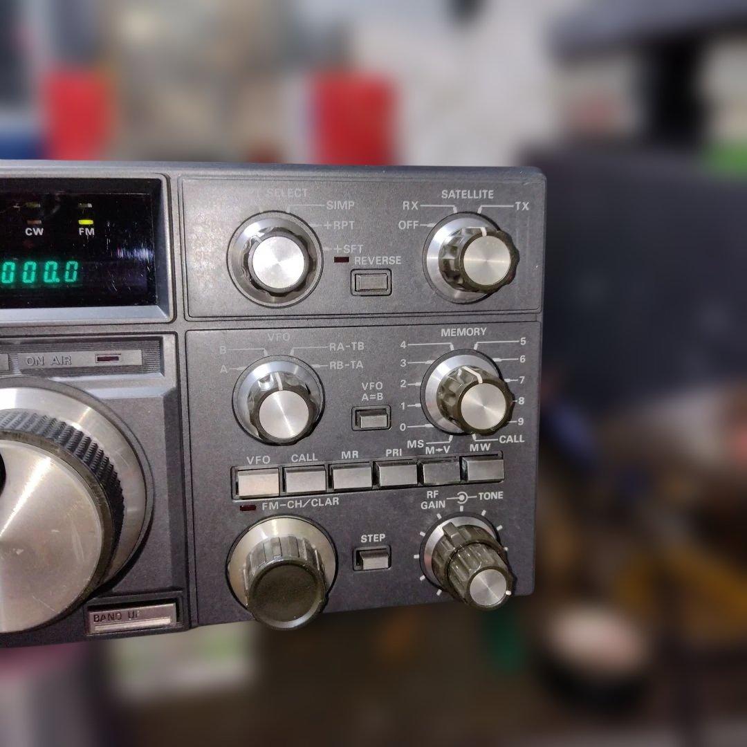 ヤエスＦＴ-726-144/430固定機10wジャンク本体のみ。送受信確認出来す