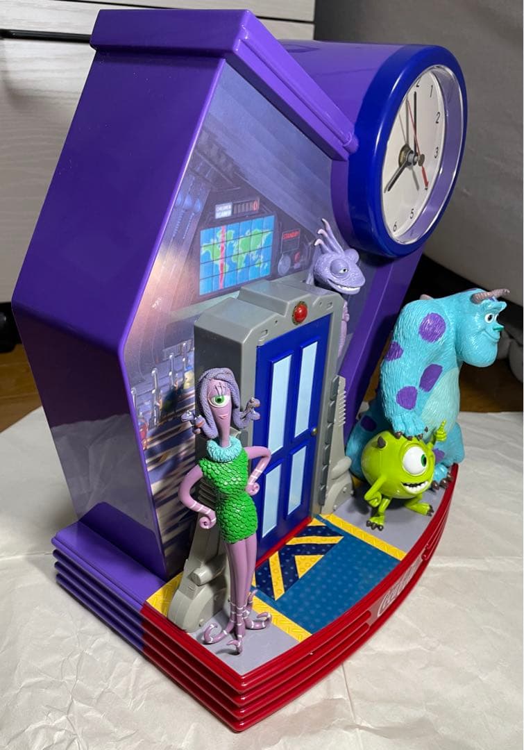 コカコーラ モンスターズインク からくり時計