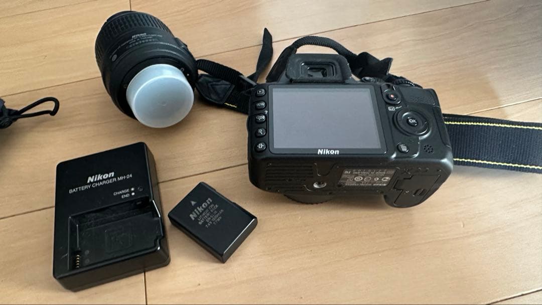 Nikon デジタル一眼レフカメラ 18-55mmレンズ付き