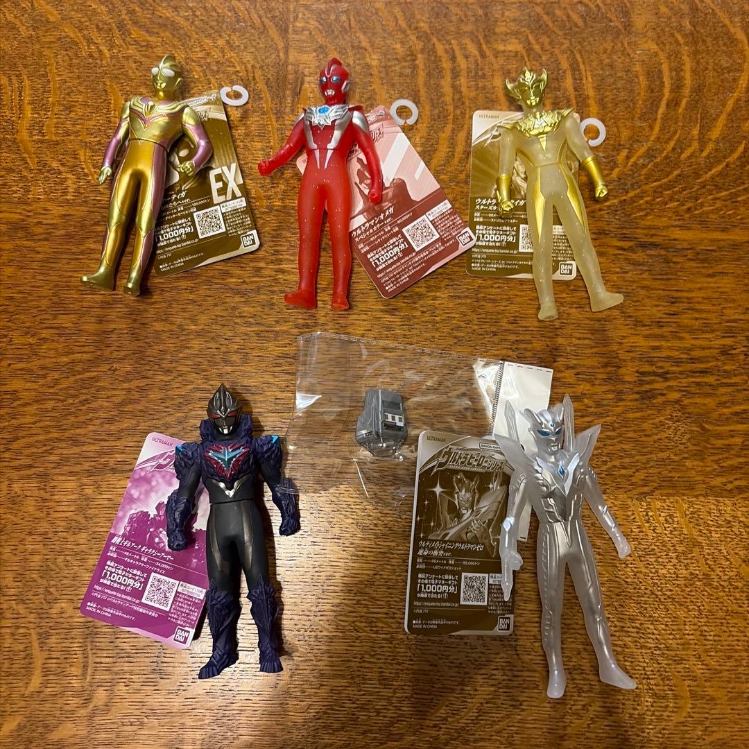ウルトラマン フィギュアセット メテオ付き バンダイ
