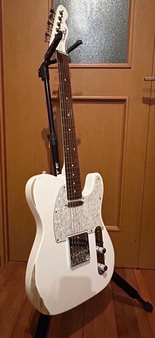 2*a様 最終値下げ！Triumph テレキャスター　レリック加工　ケース他オマ