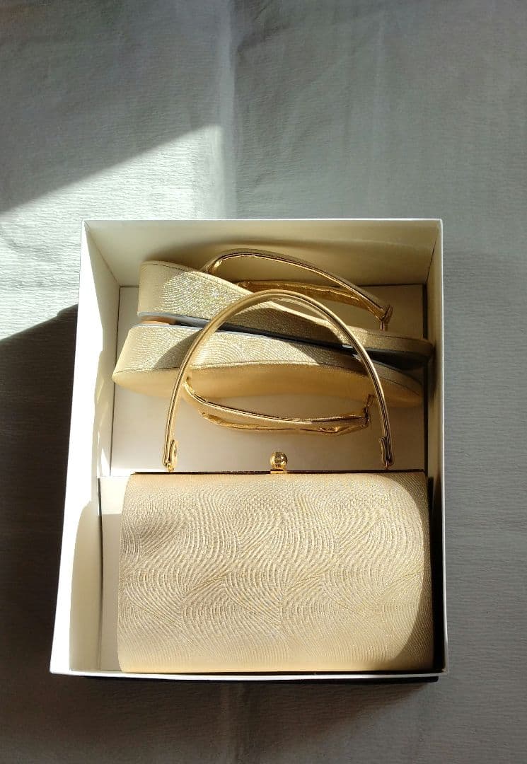 美品　日本製　佐賀錦　フォーマル 　和装用バッグと草履セット　Мサイズ