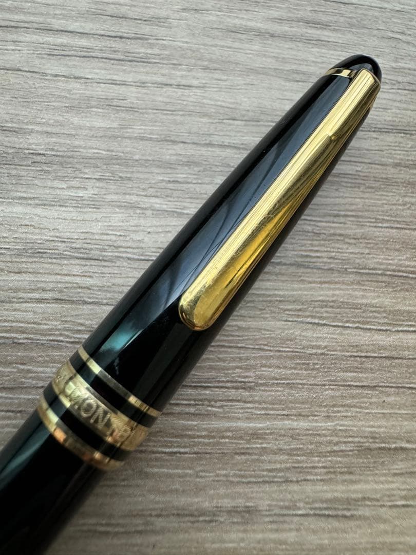 モンブラン マイスターシュテック ゴールドコーティング ボールペン