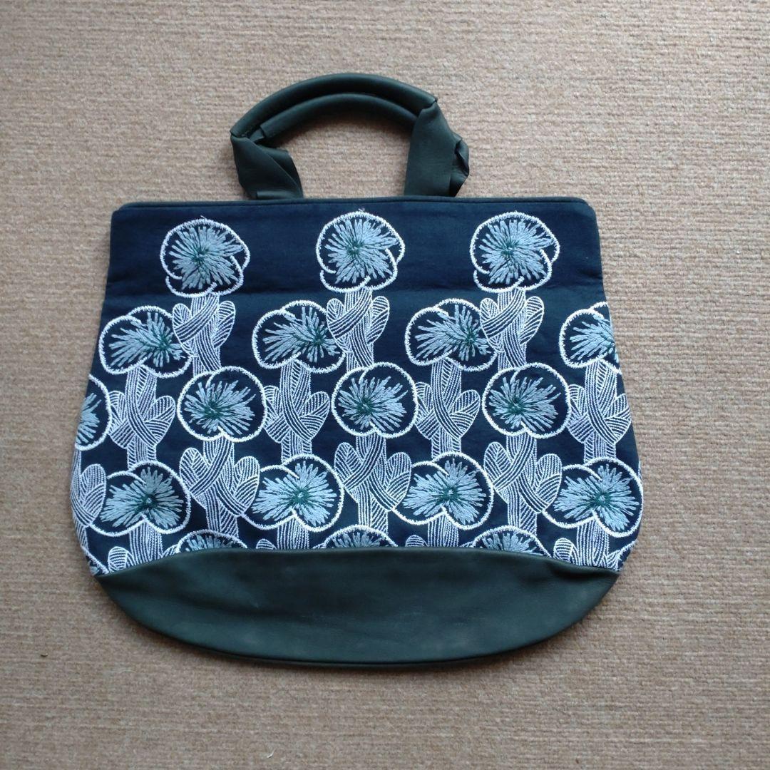【新品未使用】ミナペルホネン　hanakaze marron bag