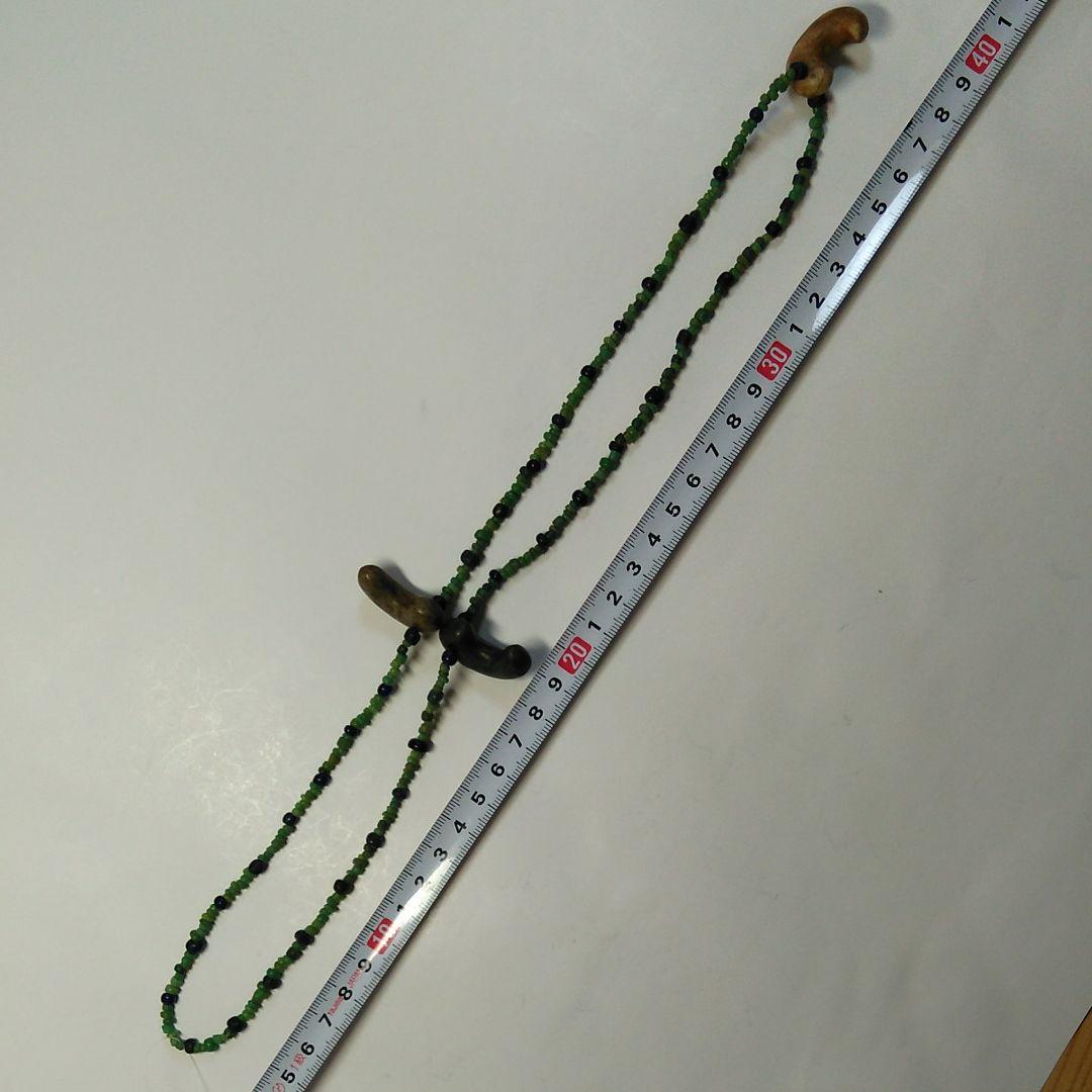 古墳時代。☆☆☆ガラス小玉、粟玉、勾玉のネックレス、(一連)です。☆☆☆勾玉