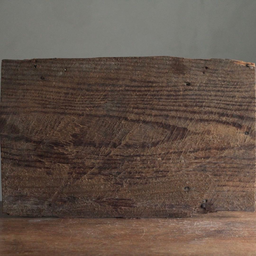 枯れ板 松の 古材 敷板 徳利と盃をのせて独酌の盆に 古道具 No.2 オブジェ