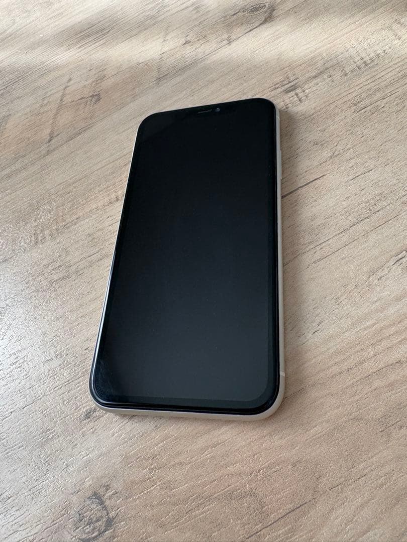 Apple iPhone11 ホワイト