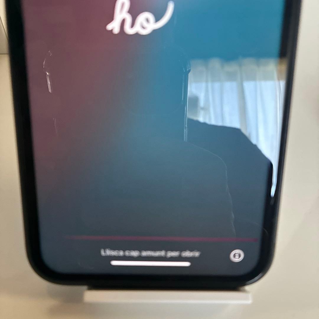 Apple iPhone 11 (ブラック64GB【訳あり】