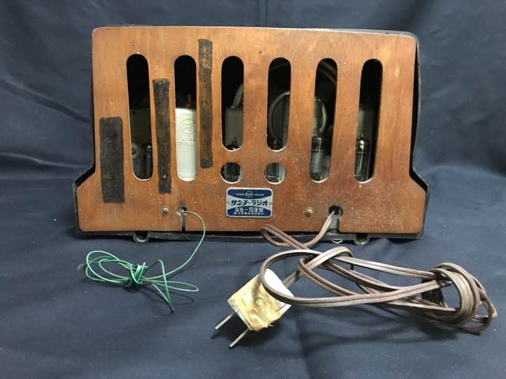 アンテークラジオ