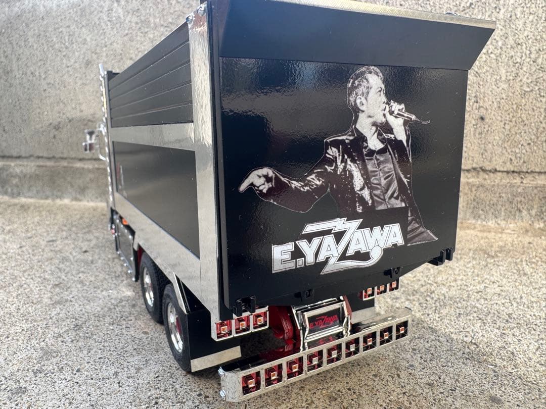 値下げ　アオシマ 1/32 深箱ダンプ改17プロフィア　YAZAWA仕様完成品