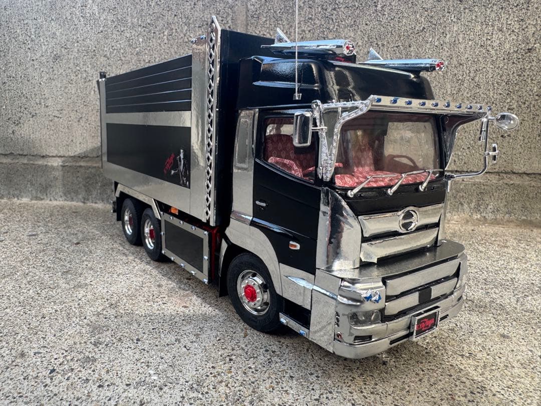 値下げ　アオシマ 1/32 深箱ダンプ改17プロフィア　YAZAWA仕様完成品