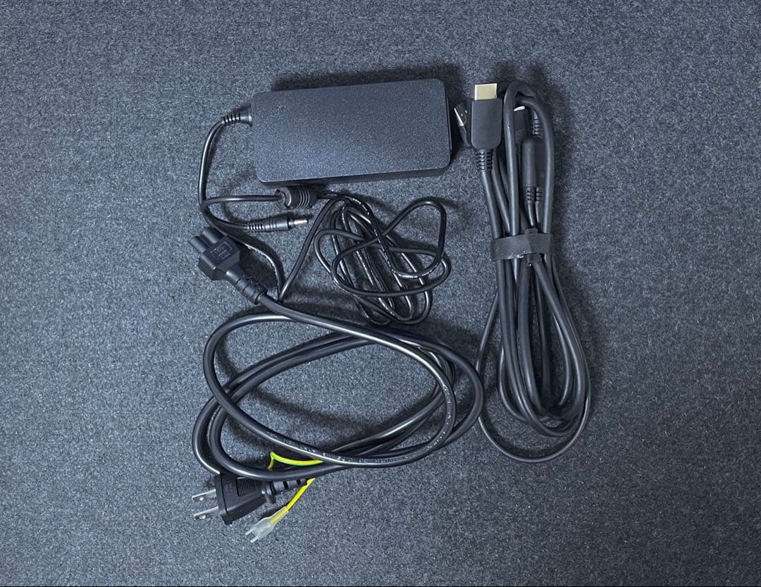 HUION KAMVAS 22 液タブ