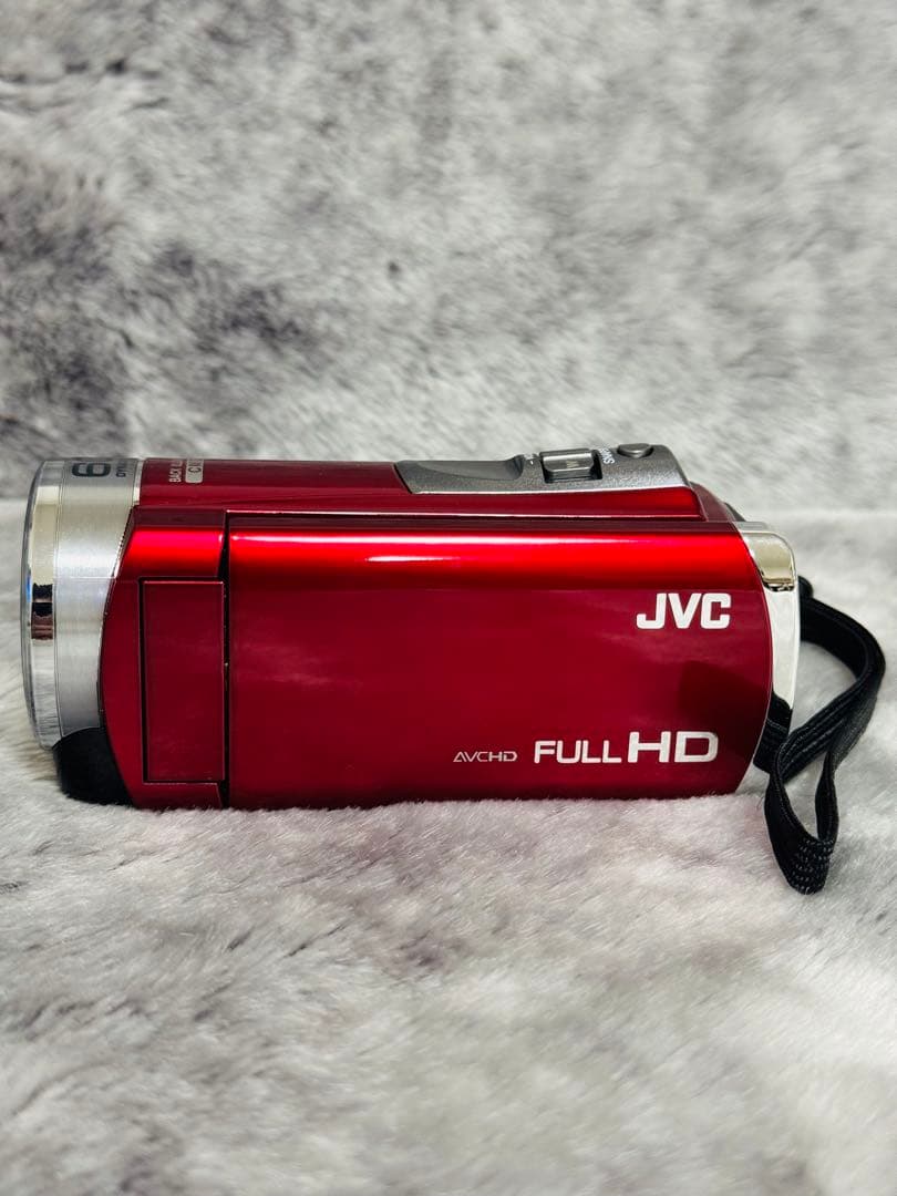 JVC Victor Everio GZ-E780-R ビデオカメラ　2017年